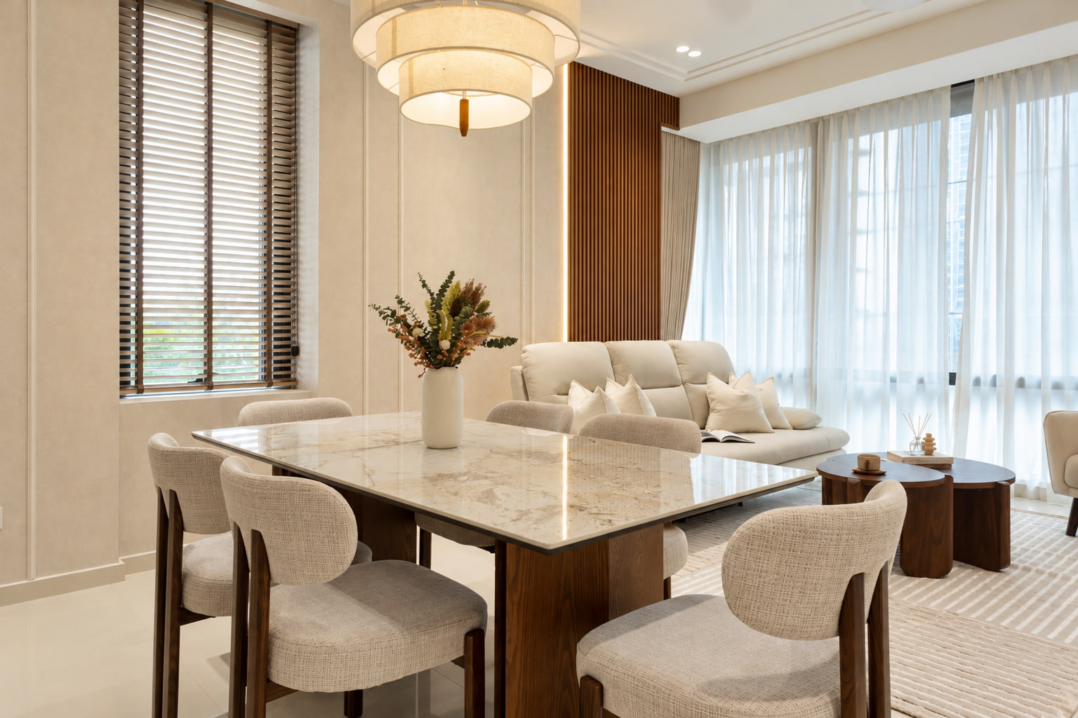Regent_Suites_Layers_Of_Sol_Dining